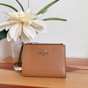 NWT Coach Bifold‎ Wallet